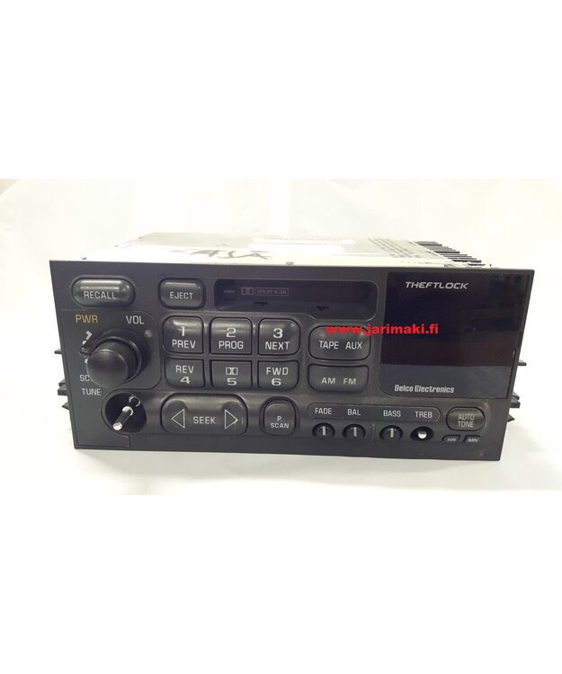 Radio/kasetti soitin käytetty GM Trukit 1995-1999