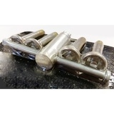 Lukkopulttisarja vannekeskiölle M8x1,25 (45 mm)