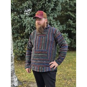 Baja-huppari Musta, kapeat, moniväriset raidat **Koko XL**