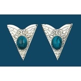 Kaulusklipsi turkoosilla kivellä