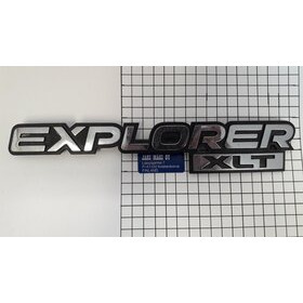 Merkki muovia 10-1/16" Ford Explorer 1991-1997 kromi pinta