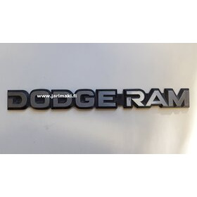 Merkki muovia 15-9/16" Dodge Ram 1994-2003