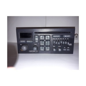 Radio/CD soitin käytetty Pontiac Trans Am 1994-1995
