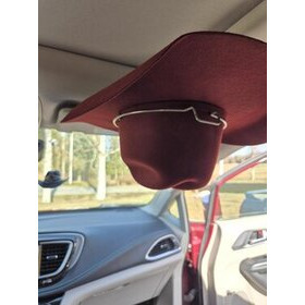 Westernhatun pidike autoon (aurinkolippaan kiinnitettävä)