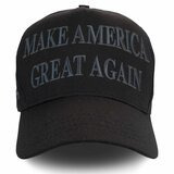  Lippalakki - Official MAGA cap Dark Black (virallinen Trump-tuote)
