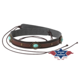 Hattupanta niiteillä ja turkooseilla kivillä