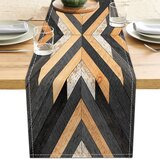 Kaitaliina -tummalla Aztec-puukuviolla 180cm