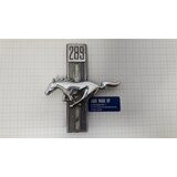 Merkki metallia vasen Ford Mustang 1967-1968