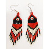 Moniväriset Helmikorvakorut