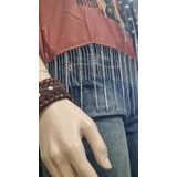  Naisten t-paita strassihapsuilla