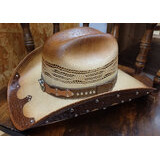 Olkihattu Skull Concho