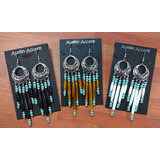 Roikkuvat luuhelmi korvakorut