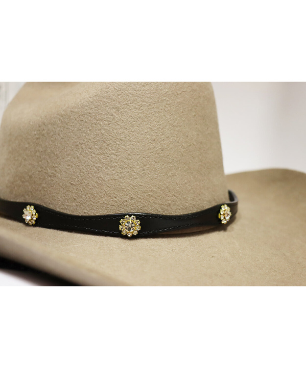 Hattupanta kristalleilla