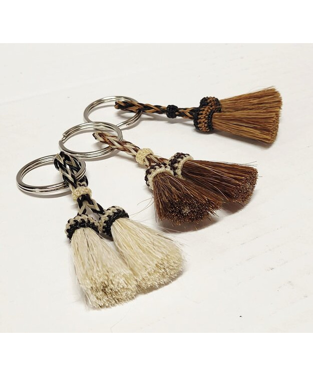 Avaimenperä Hevosen jouhitupsut