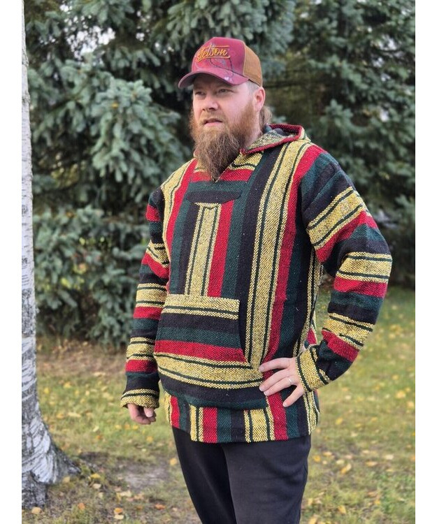  Baja-huppari Musta, puna-vihreä-keltaiset raidat **Koko XXL**