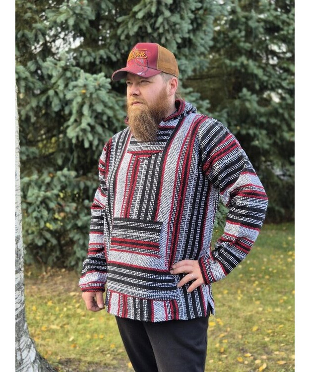 Baja-huppari Valko-musta-punaiset raidat **Koko XXL**