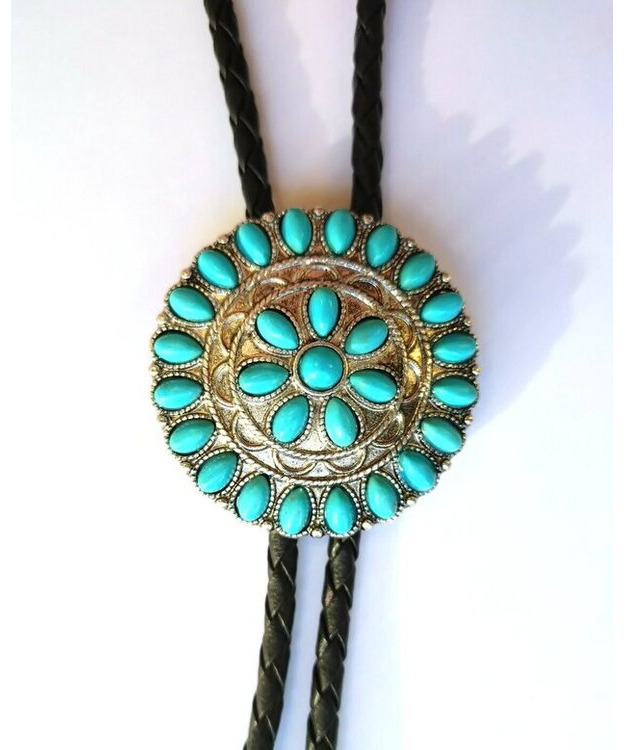 Bolo-kravatti pyöreä Concho turkooseilla kivillä