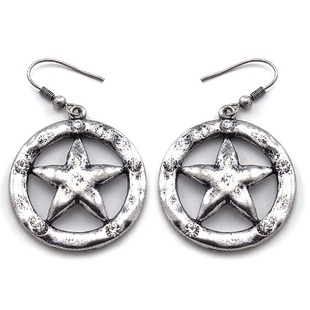 Hopeanvärinen tähti korvakorut