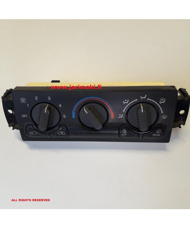 Lämmityslaitteen käyttöpaneeli käytetty Chevrolet Silverado 2000-2002
