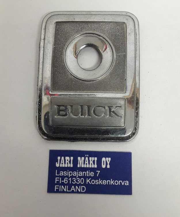 Merkki metallia "Buick" takaluukun lukon Buick Rivera 1986-1988