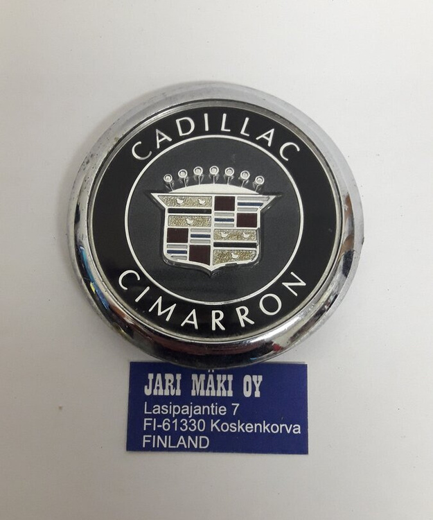 Merkki maskiin muovia Cadillac Cimarron 1986