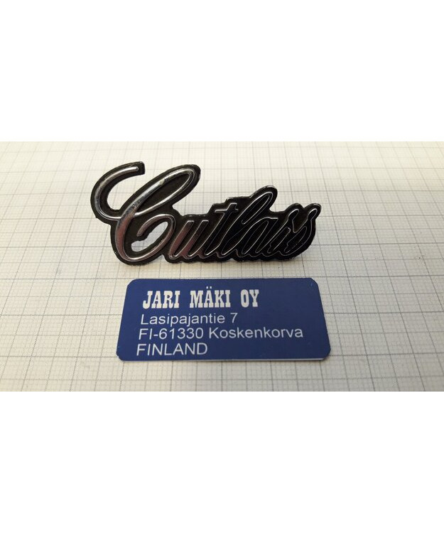 Merkki metallia "Cutlass" 2"