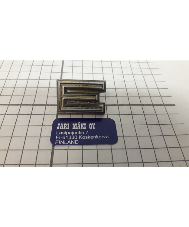 Merkki metallia "E" Dodge Coronet 1970