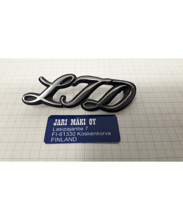 Merkki metallia 2-3/4" Ford LTD 1979-1982