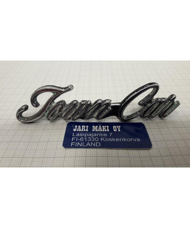 Merkki metallia 3-5/8" Lincoln Town Car 1974-1976