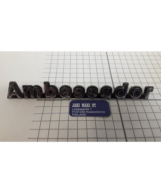 Merkki metallia AMC Ambassador 1974