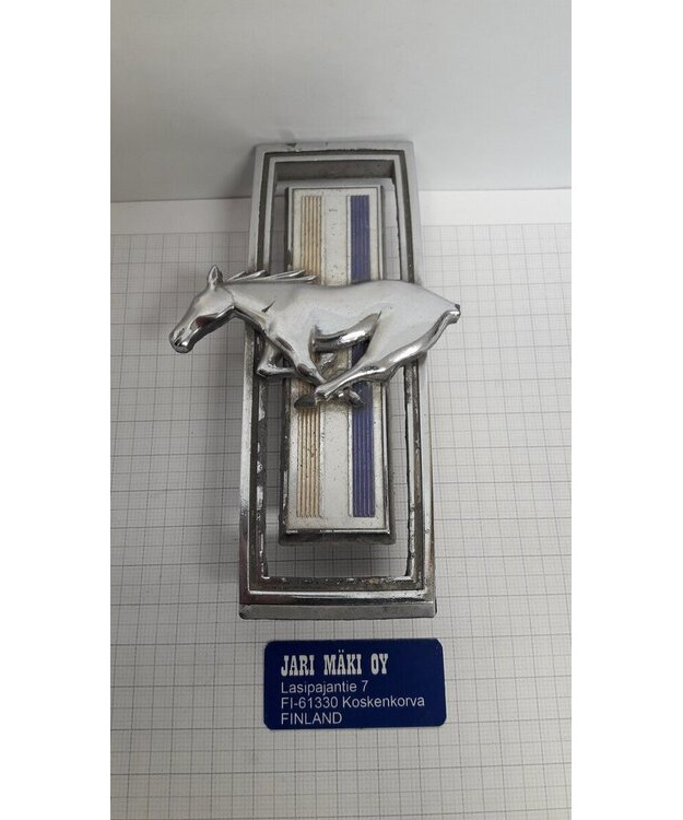 Merkki metallia Ford Mustang maskiin 1970