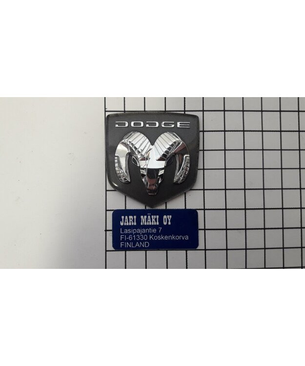 Merkki muovia 1-7/8"X1-7/8" Dodge Ram 1994-2002