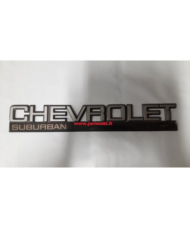 Merkki muovia 15-1/16" Chevrolet Suburban 1992-1999