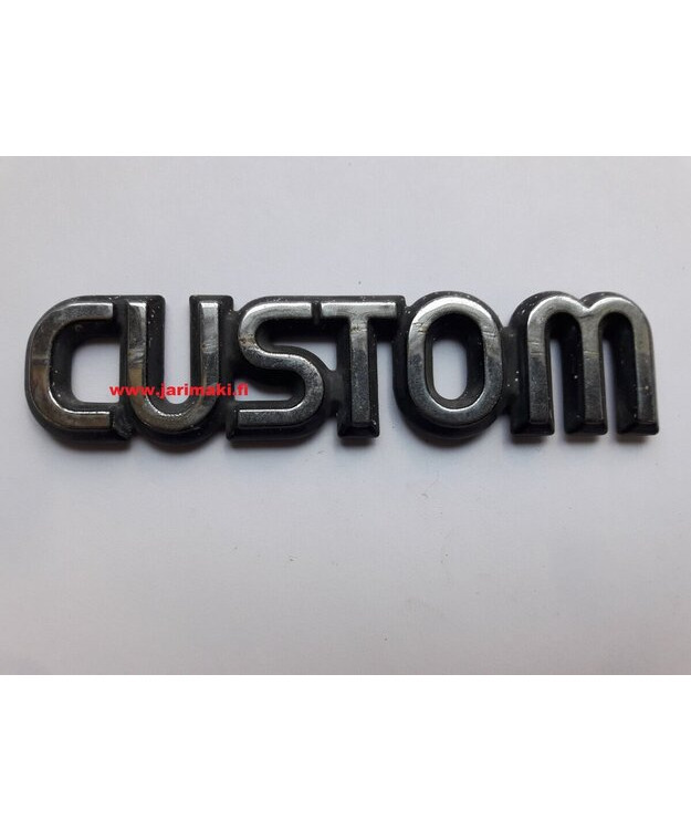 Merkki muovia 3-1/2" Buick Skyhawk 1984-1989