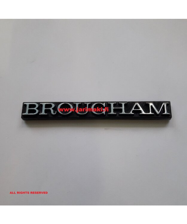 Merkki muovia 3-3/4" Cadillac (kalteva)