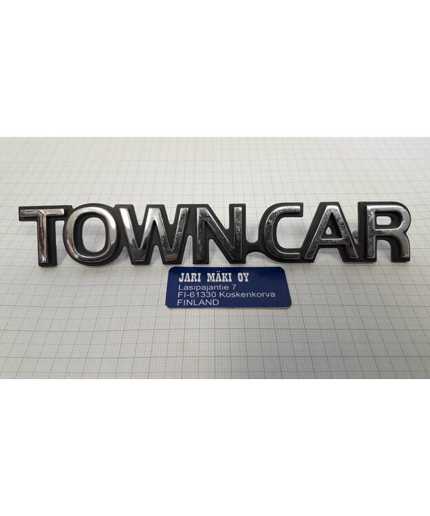 Merkki muovia 5-7/8" kromi Lincoln Town Car