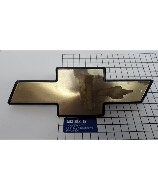 Merkki muovia 7-9/16" Chevrolet Silverado 1992-1993