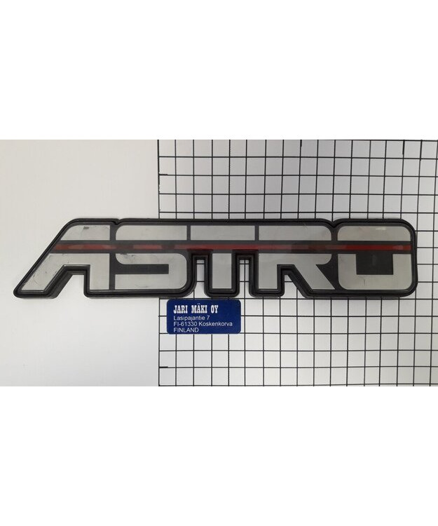 Merkki muovia 8-7/8" Chevrolet Astro 1985-1989