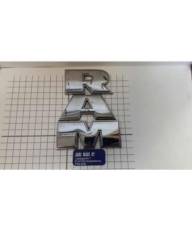 Merkki muovia Dodge Ram 2008-2014