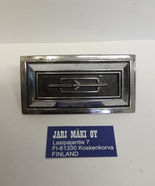 Merkki pölykapseliin metallia Oldsmobile Cutlass Supreme 98 1974-19