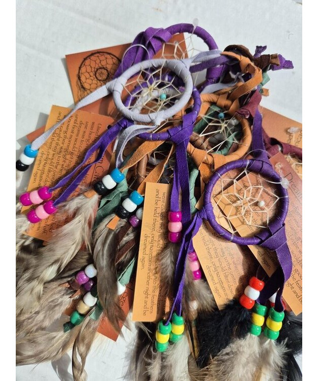 Navajo Dream Catcher - intiaanikäsityö 2", eri värejä