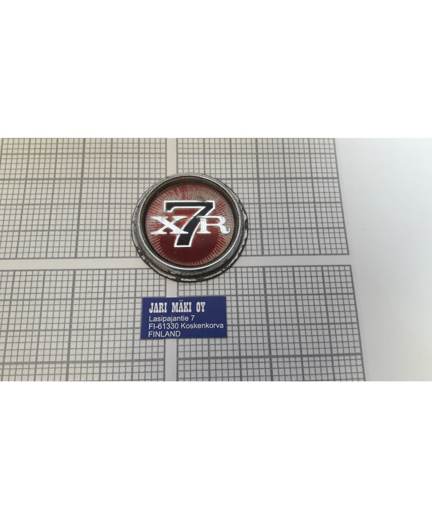 Pölykapselin keskimerkki Mercury Cougar 1968