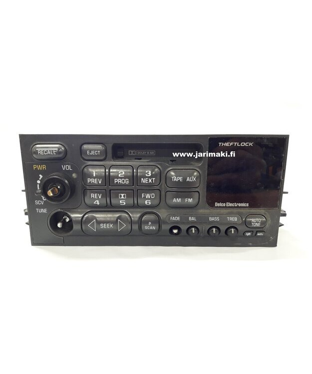Radio/kasetti soitin käytetty GM Trukit 1995-2002
