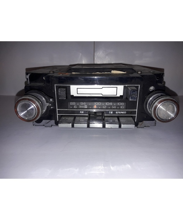 Radio/kasettisoitin käytetty GM 1978-1988