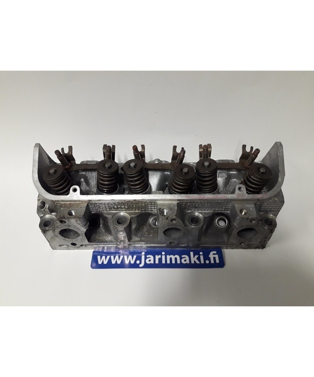 Sylinterikansi ventiileillä GM 2.8/3.1 V6 1985-1995