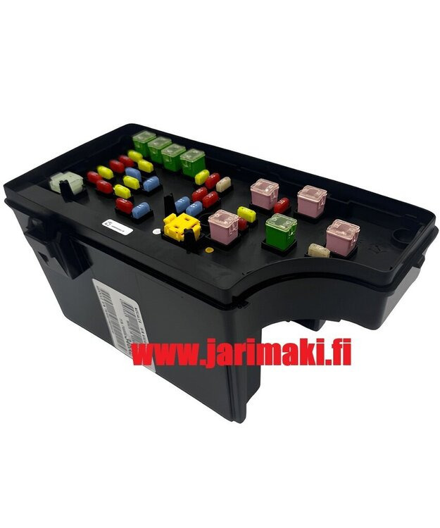 TIPM moduuli (Totally Integrated Power Module) käytetty Jeep Compass 2008