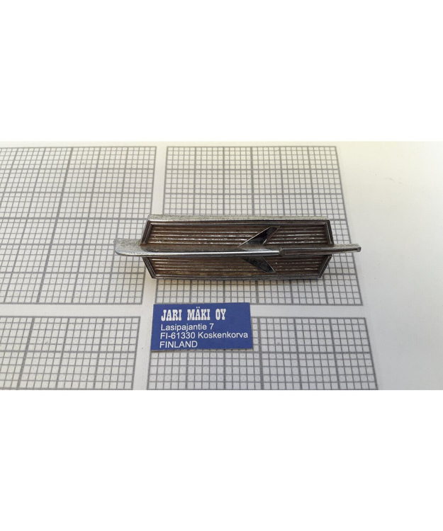 Takaluukun merkki "Rocket" Oldsmobile Cutlass 1966