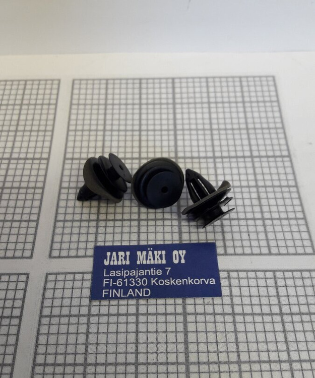 Verhoilukiinnike Nissan 2003-2008