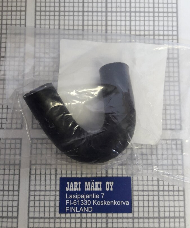 Vesiletku (paluu) vesipummp/termostaattikotelo Kubota